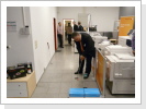 Druckdienstleister nutzt seine Ausstellungsfläche für Bürogolf. Druckdienstleister nutzt seine Ausstellungsfläche für Bürogolf.